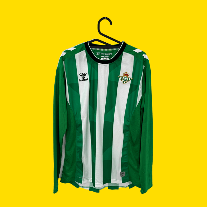 2022 Real Betis Home Lengan Panjang